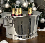 https://cdn.shopify.com/s/files/1/0627/2945/3735/files/195Q_XMAS.jpg?v=1751787888
