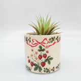 Strawberry Field Planter Green & Red 12cm