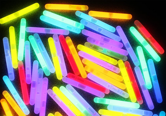 4x Glow in the Dark Sticks Tube Hook Glowsticks Lanyard Fun Party Decor 10cm