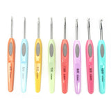 8x Crochet Hooks Sewing Tool Kit Yarn Knitting Needles Ergonomic Grip Set