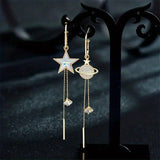 1 pair Golden Chain Planet & Pentagram Design Asymmetric Earrings Shiny Elegant